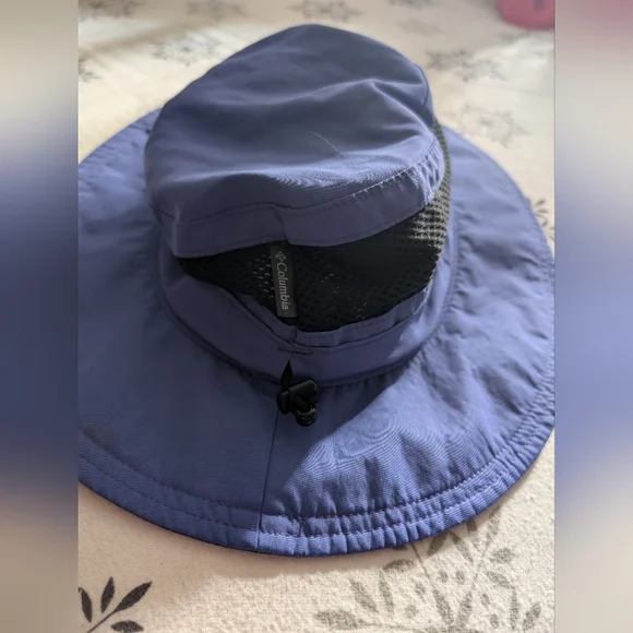 Columbia Bucket Hat - Picture 2 of 3
